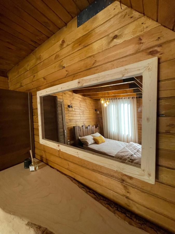 Panurlawoodenhouse Oezel Havuz& Sauna Mavi Eksteriør bilde