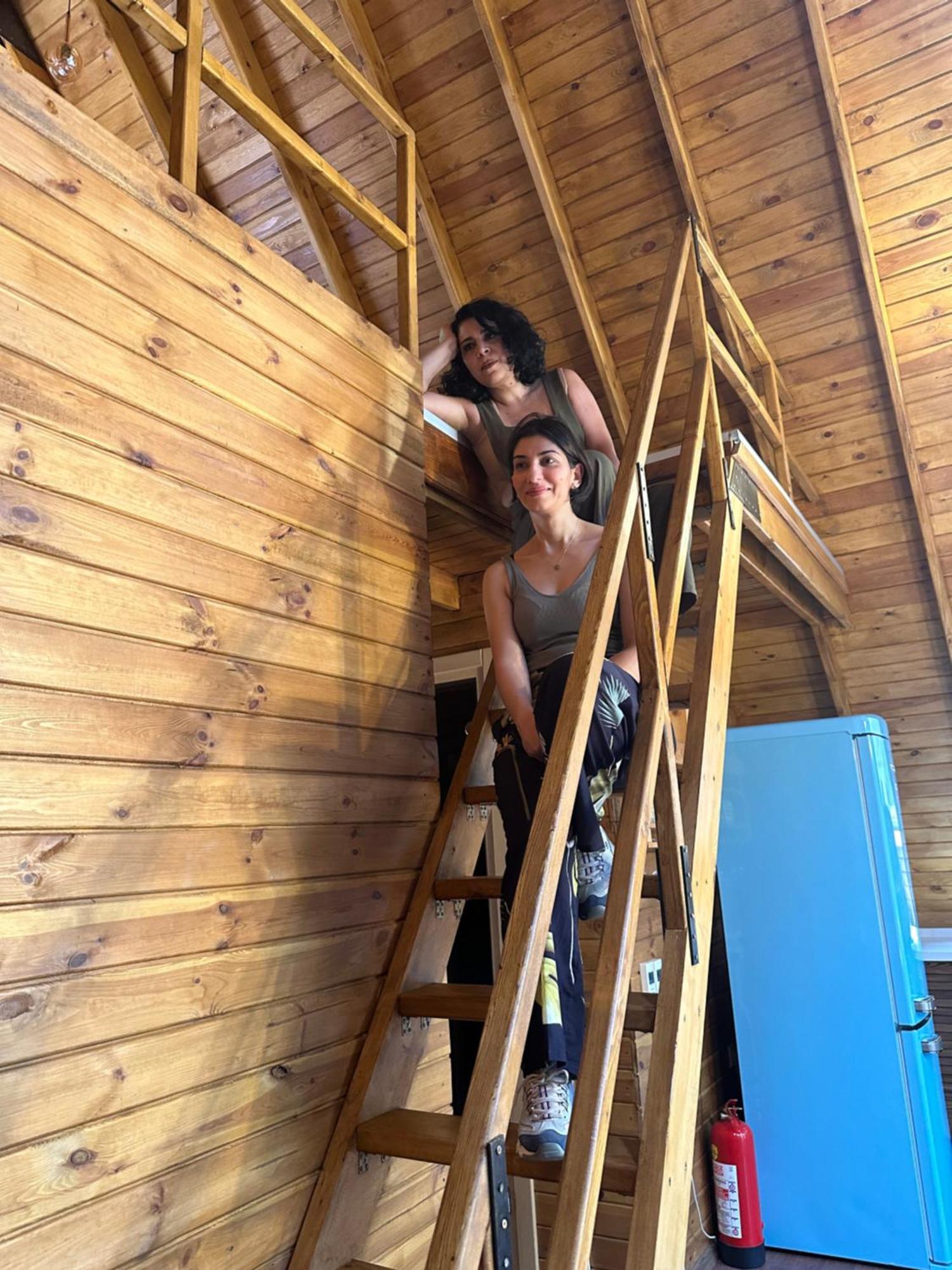Panurlawoodenhouse Ozel Havuz& Sauna Mavi Eksteriør bilde